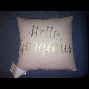 Decorative pillow